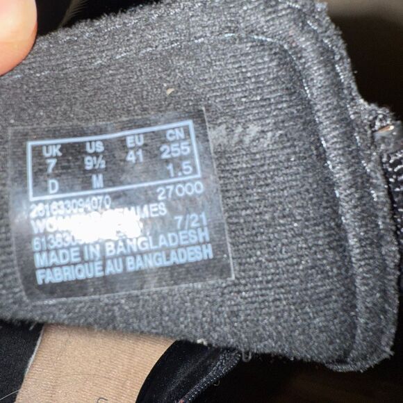 Clarks Collection Airabell Zip Wedge Ankle Boots Patent black 9.5 - Picture 6 of 8